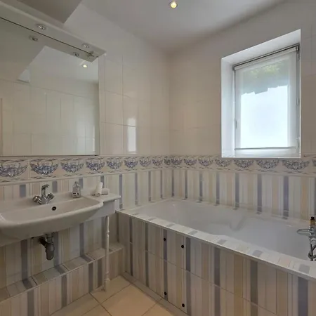 La Petite Tour De Lestuaire Panoramic Sea View & Private Terrace * 翁弗勒尔