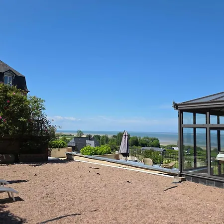 度假居 La Petite Tour De Lestuaire Panoramic Sea View & Private Terrace 翁弗勒尔